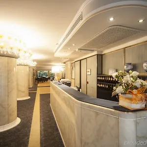 https://hotel-bisanzio-ravenna.emilia-romagnahotels.net