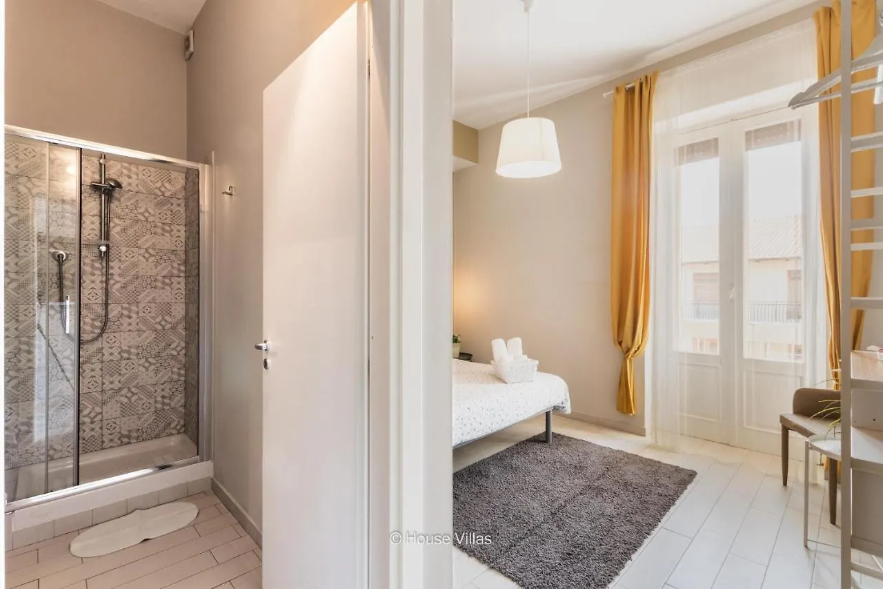 Gasthuis Il 49 Rooms Noto Italië